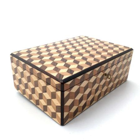 Coffret en marqueterie de cubes