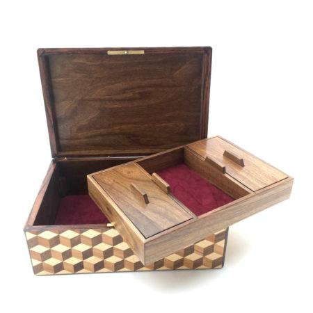 Coffret en marqueterie de cubes