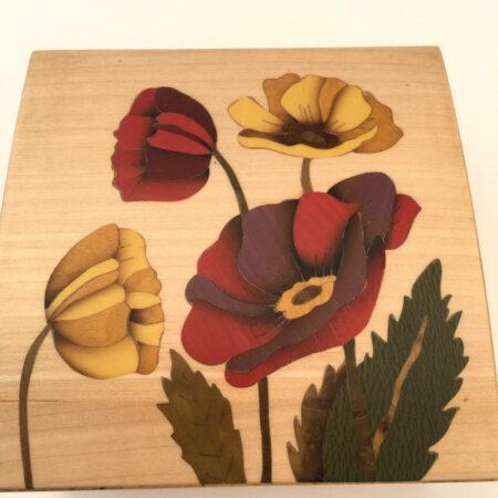 Coffret à bijoux bombé - marqueterie "fleurs de pavot" Réf Li12