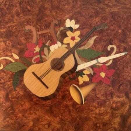 Boîte à musique avec baguier musique, rectangle, décor en marqueterie, réf. EM1B